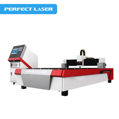ماشین برش لیزر فیبر لیزری 1kw 1.5Kw 2kw کاربن SS تمرکز پویا